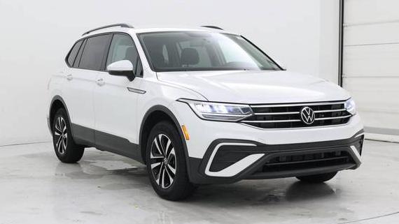 VOLKSWAGEN TIGUAN 2022 3VV1B7AX8NM040576 image