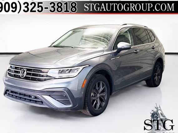 VOLKSWAGEN TIGUAN 2022 3VV3B7AX4NM104136 image