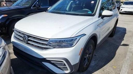 VOLKSWAGEN TIGUAN 2022 3VV3B7AX6NM044747 image