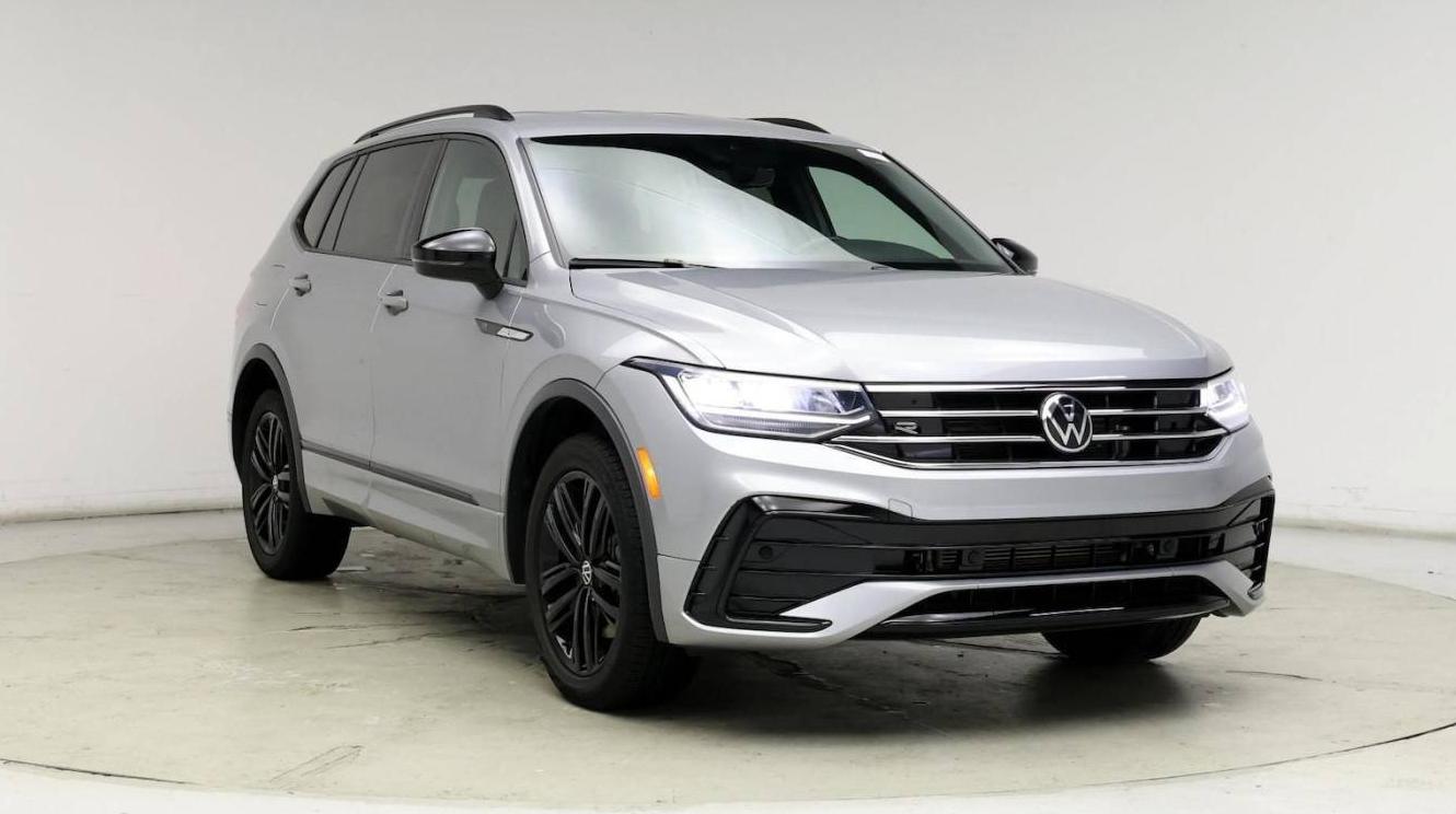 VOLKSWAGEN TIGUAN 2022 3VVCB7AX3NM004416 image