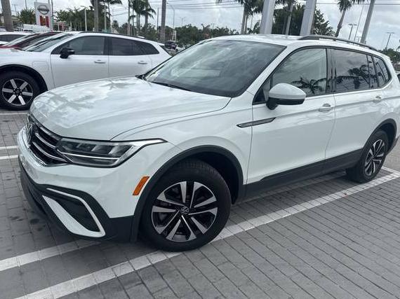 VOLKSWAGEN TIGUAN 2022 3VV1B7AX3NM142089 image