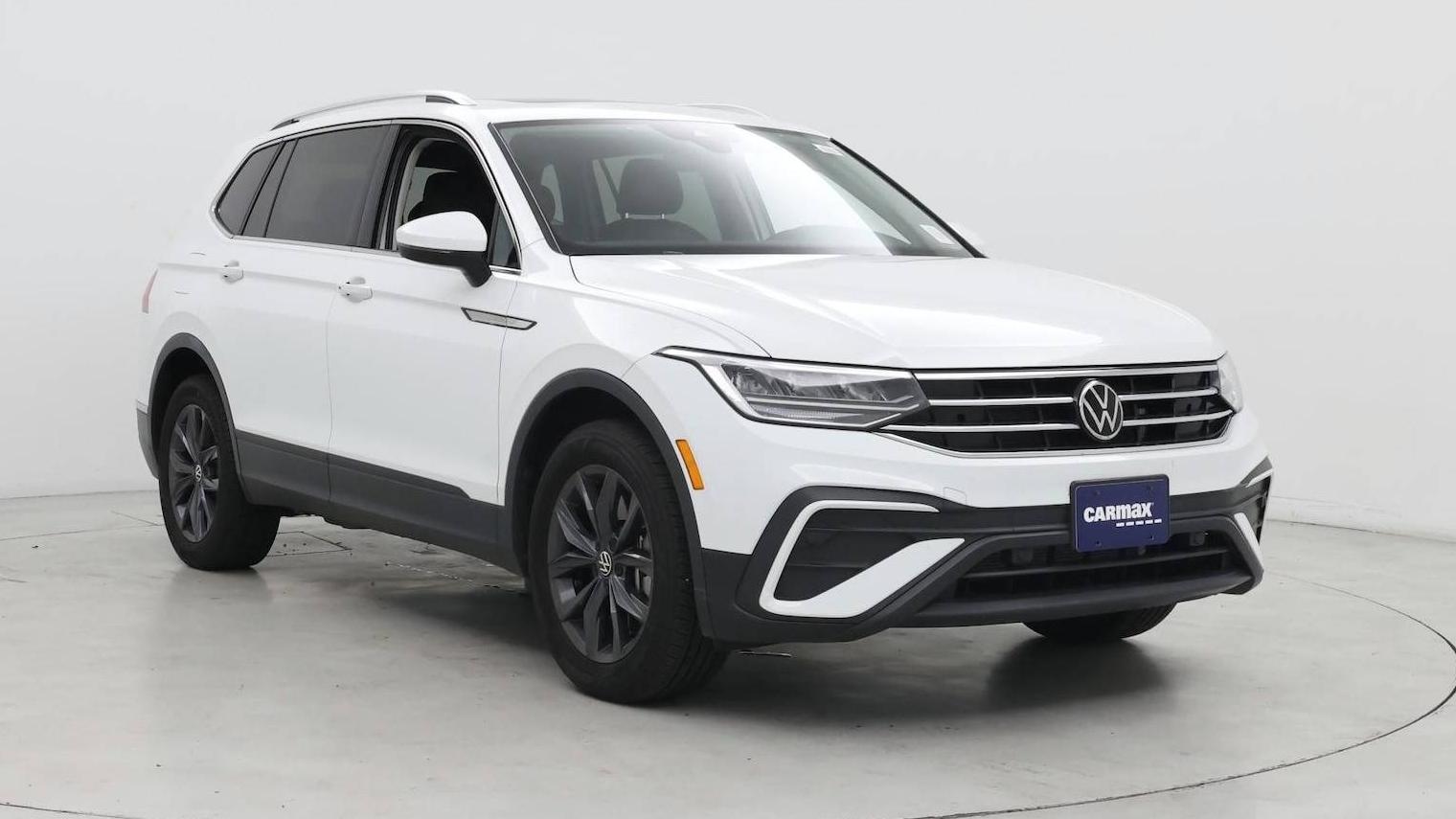 VOLKSWAGEN TIGUAN 2022 3VV3B7AX6NM040813 image