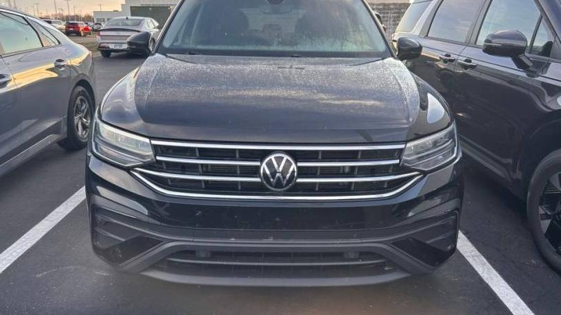 VOLKSWAGEN TIGUAN 2022 3VV3B7AX0NM139448 image