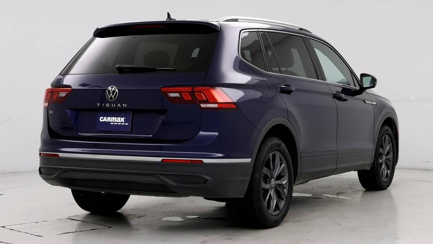 VOLKSWAGEN TIGUAN 2022 3VV3B7AX2NM130444 image