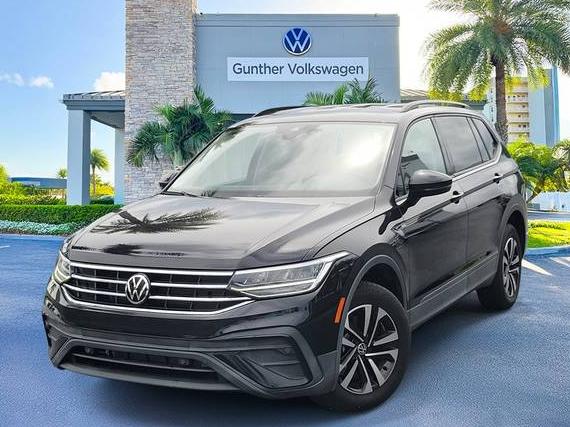 VOLKSWAGEN TIGUAN 2022 3VV1B7AX7NM071057 image