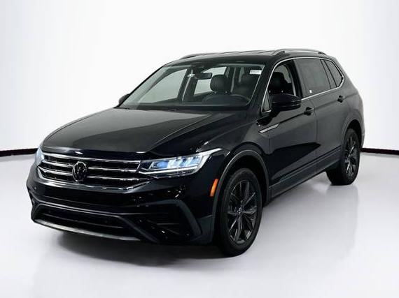 VOLKSWAGEN TIGUAN 2022 3VV3B7AX2NM095713 image