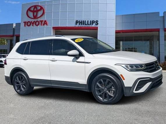 VOLKSWAGEN TIGUAN 2022 3VV3B7AX2NM053879 image