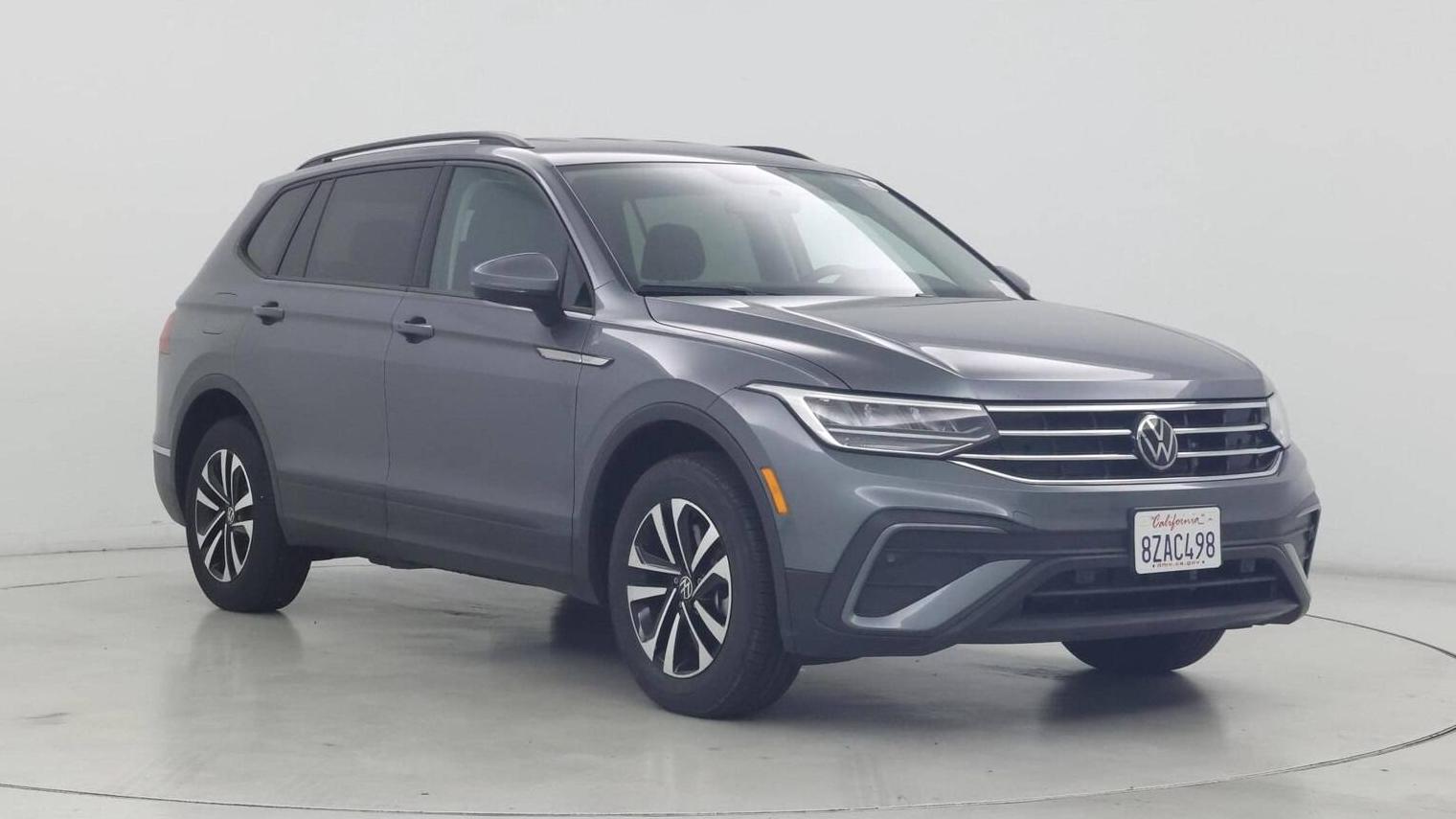 VOLKSWAGEN TIGUAN 2022 3VV1B7AX6NM030404 image