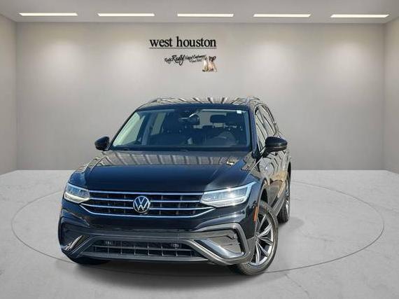 VOLKSWAGEN TIGUAN 2022 3VV3B7AXXNM045464 image