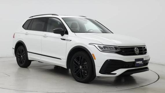 VOLKSWAGEN TIGUAN 2022 3VVCB7AX2NM153805 image