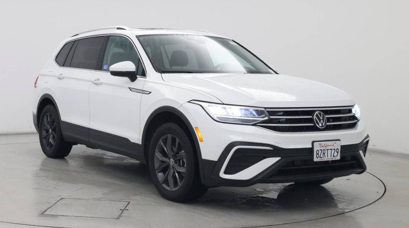 VOLKSWAGEN TIGUAN 2022 3VV3B7AX8NM031238 image