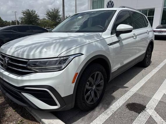 VOLKSWAGEN TIGUAN 2022 3VV3B7AX9NM065723 image
