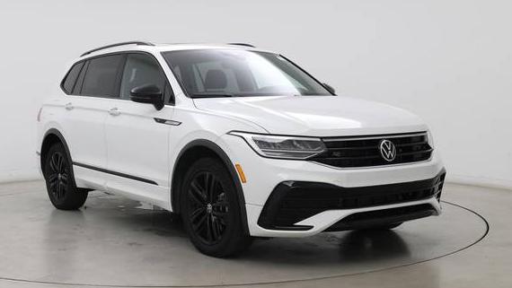 VOLKSWAGEN TIGUAN 2022 3VVCB7AX8NM041008 image