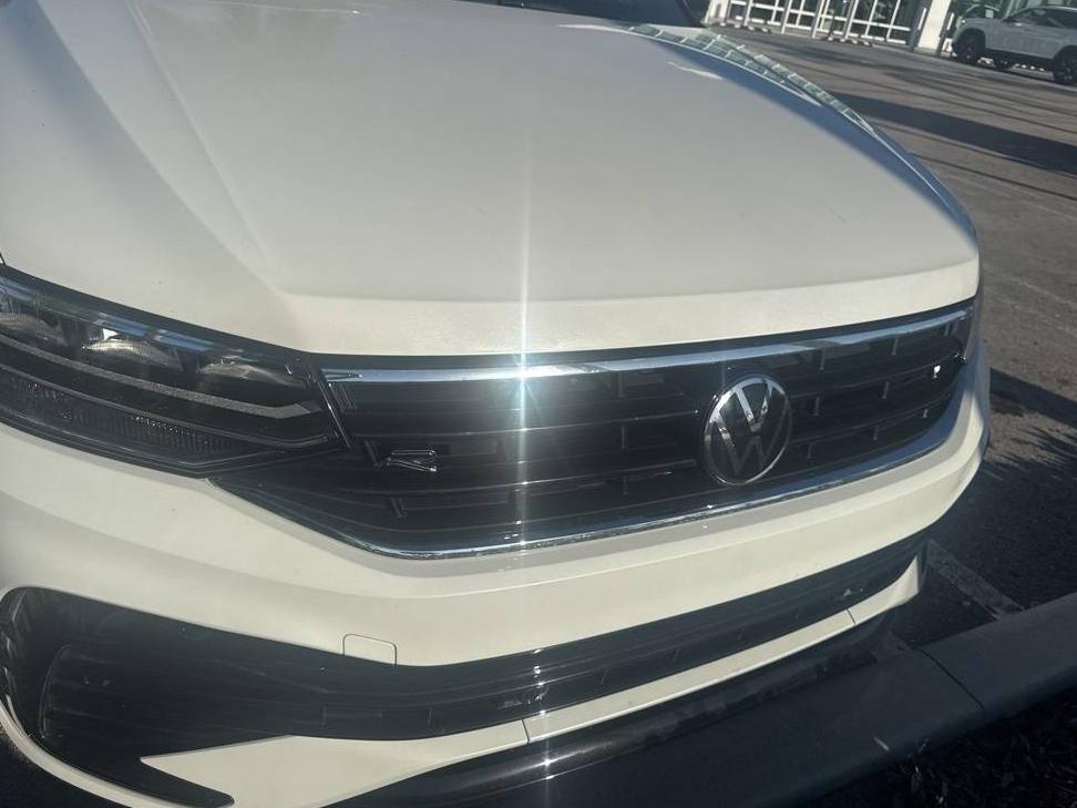 VOLKSWAGEN TIGUAN 2022 3VVCB7AX6NM087548 image