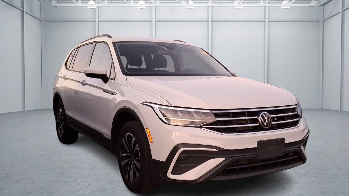 VOLKSWAGEN TIGUAN 2022 3VV1B7AX3NM098112 image