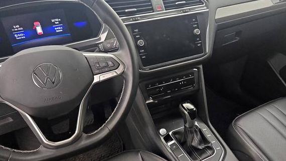 VOLKSWAGEN TIGUAN 2022 3VV3B7AX3NM092724 image VOLKSWAGEN TIGUAN 2022 3VV3B7AX3NM092724 image