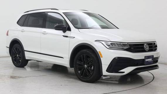 VOLKSWAGEN TIGUAN 2022 3VVCB7AX5NM137579 image