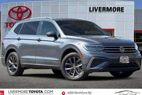 VOLKSWAGEN TIGUAN 2022 3VV3B7AX8NM140640 image