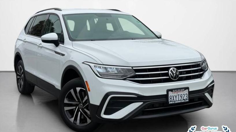 VOLKSWAGEN TIGUAN 2022 3VV1B7AX0NM001450 image