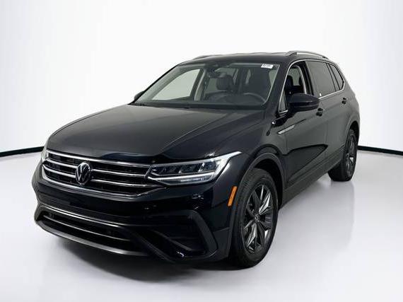 VOLKSWAGEN TIGUAN 2022 3VV3B7AX8NM077684 image