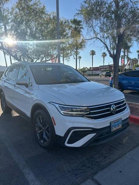 VOLKSWAGEN TIGUAN 2022 3VV3B7AX7NM130326 image