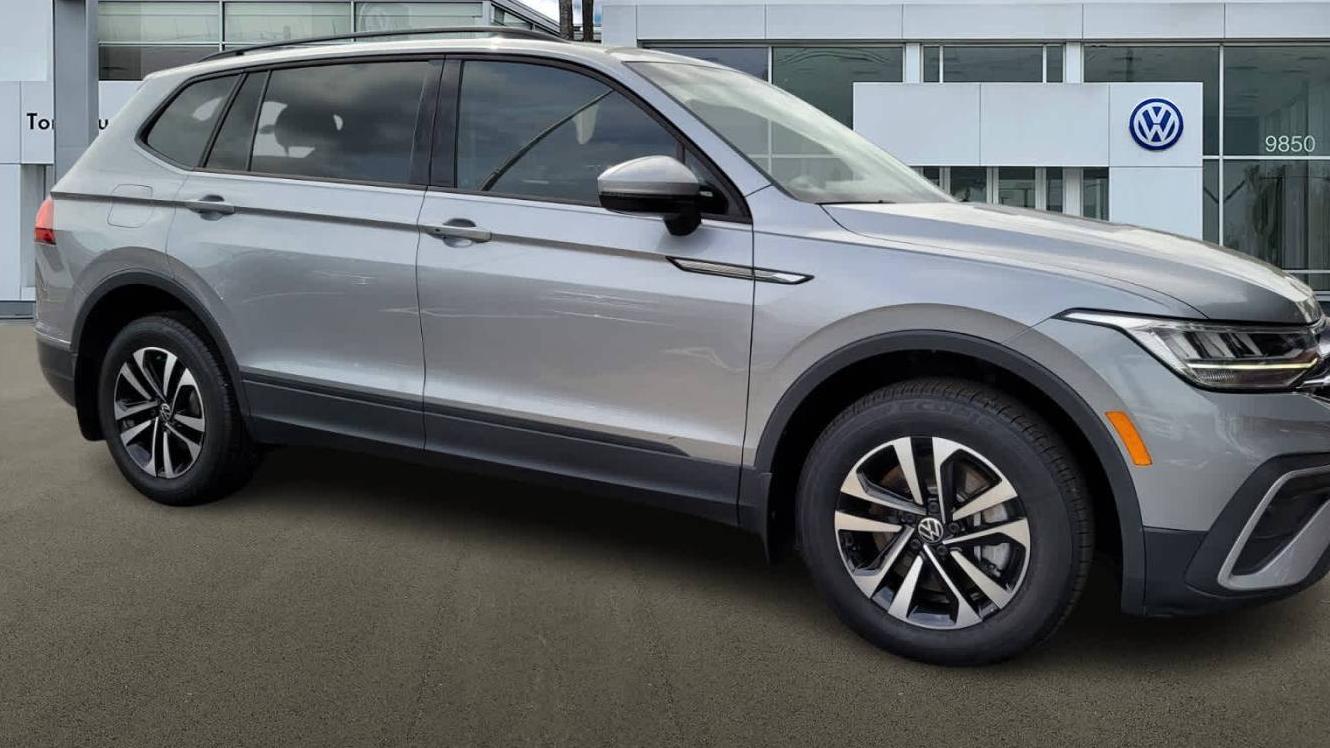 VOLKSWAGEN TIGUAN 2022 3VV1B7AX8NM141620 image