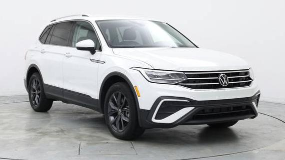 VOLKSWAGEN TIGUAN 2022 3VV3B7AX9NM172707 image