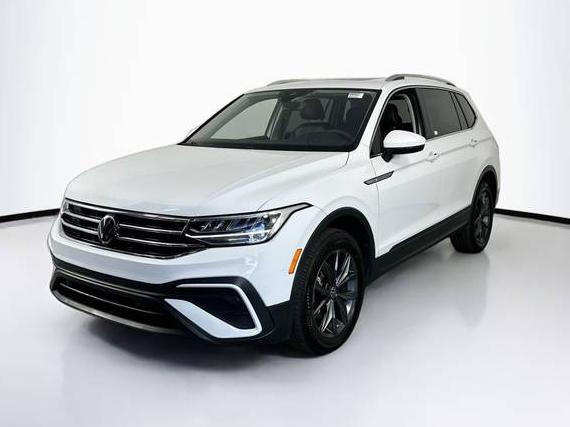 VOLKSWAGEN TIGUAN 2022 3VV3B7AX1NM085822 image