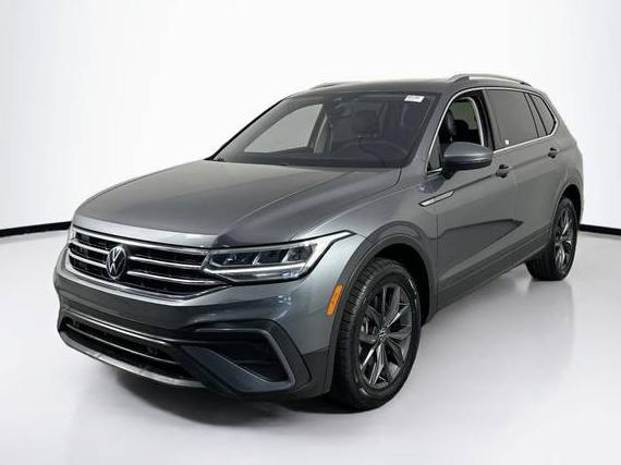 VOLKSWAGEN TIGUAN 2022 3VV3B7AX7NM111856 image