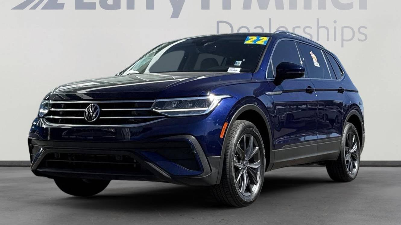 VOLKSWAGEN TIGUAN 2022 3VV3B7AX3NM108629 image