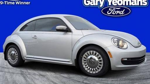 VOLKSWAGEN BEETLE 2016 3VWJ17AT5GM606370 image