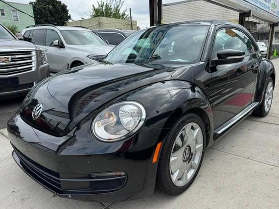 VOLKSWAGEN BEETLE 2016 3VWJ17AT2GM614958 image