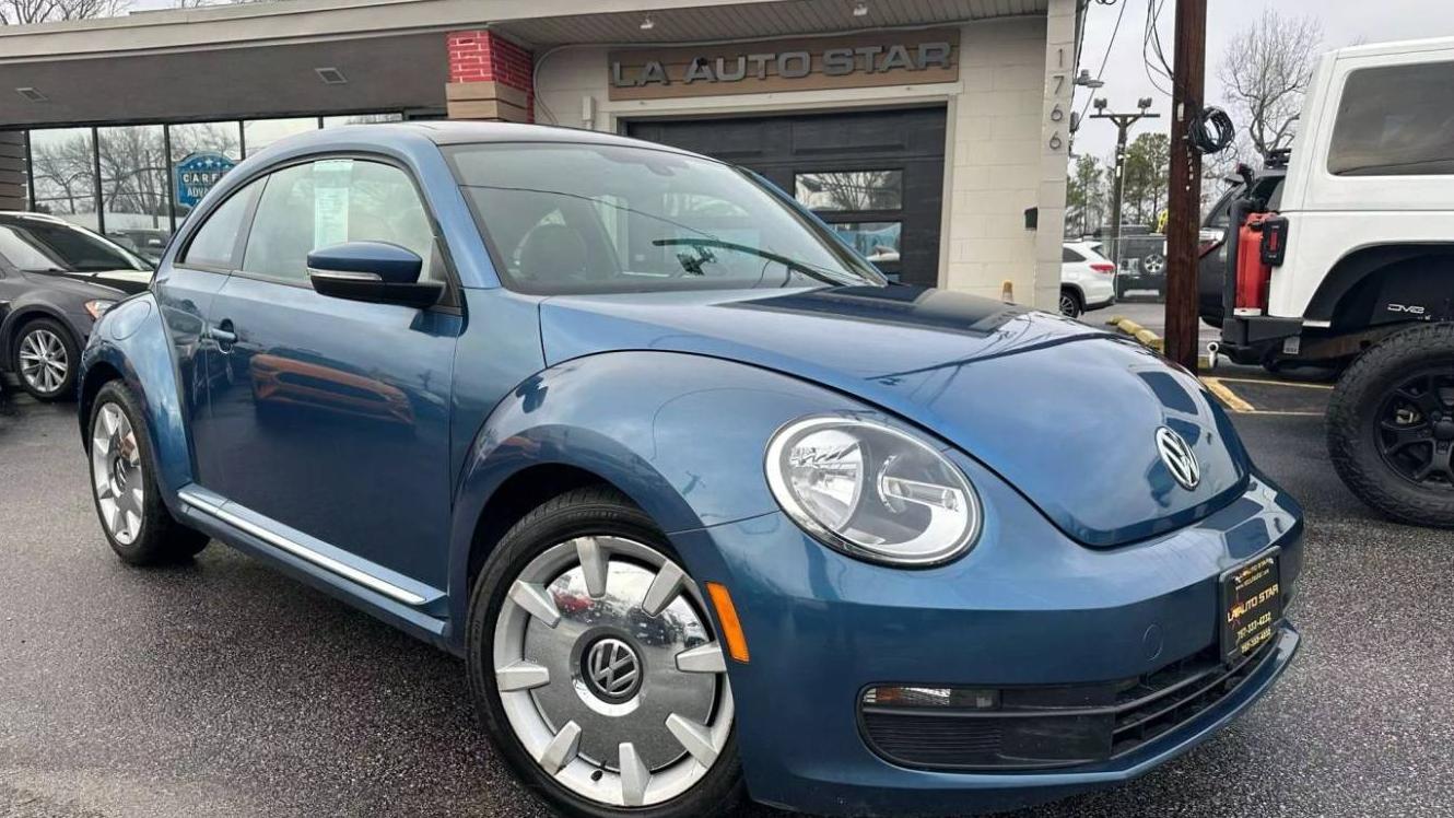 VOLKSWAGEN BEETLE 2016 3VWJ17AT0GM616479 image