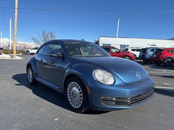 VOLKSWAGEN BEETLE 2016 3VWJ17AT3GM636418 image