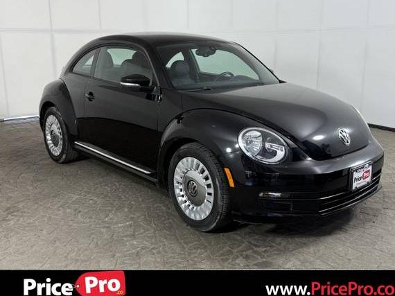 VOLKSWAGEN BEETLE 2016 3VWJ17AT4GM608739 image