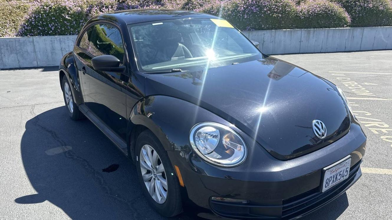 VOLKSWAGEN BEETLE 2016 3VWF17AT1GM605268 image