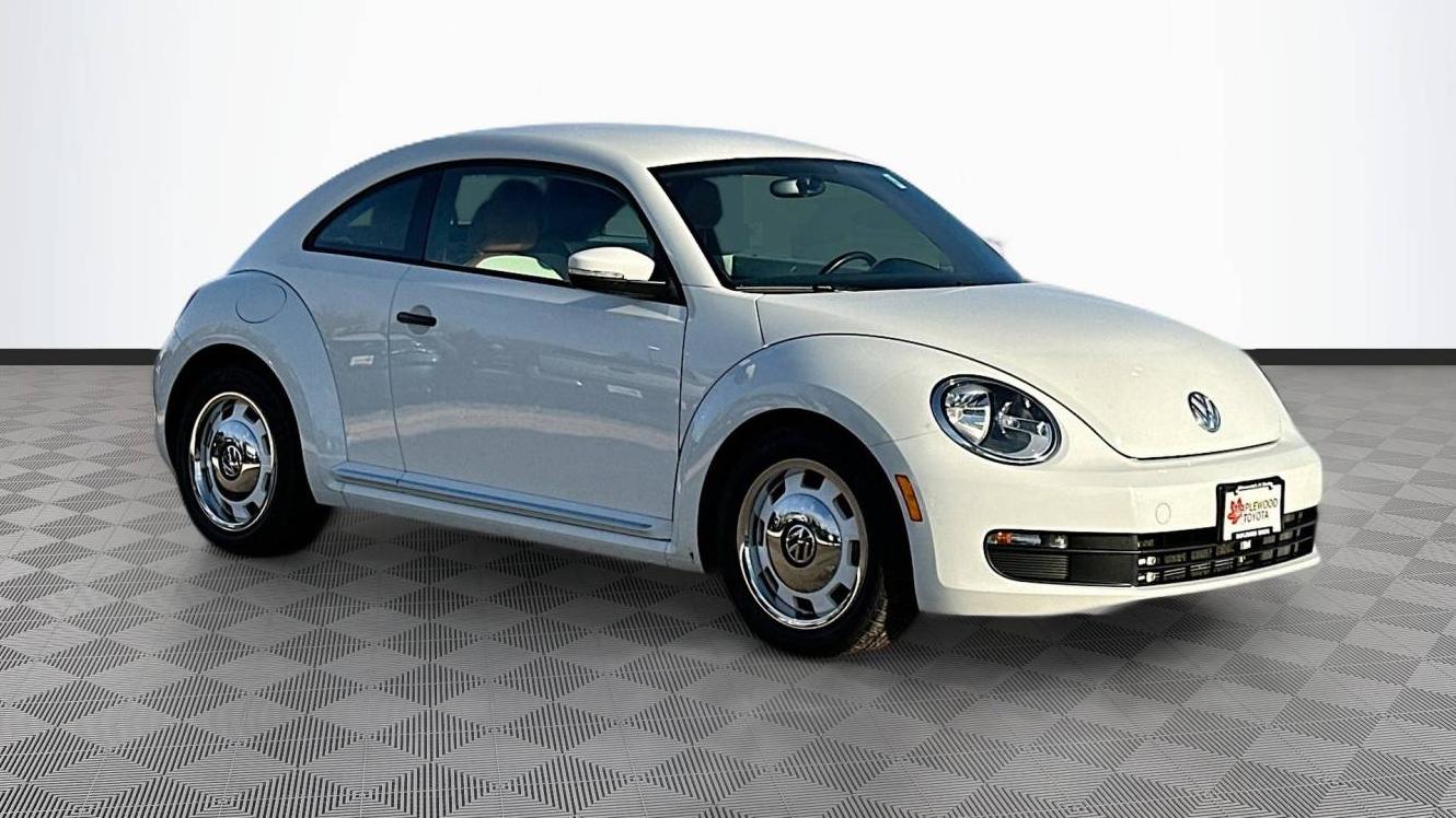 VOLKSWAGEN BEETLE 2016 3VWF17AT9GM637451 image