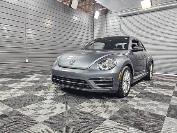 VOLKSWAGEN BEETLE 2019 3VWJD7AT3KM719086 image