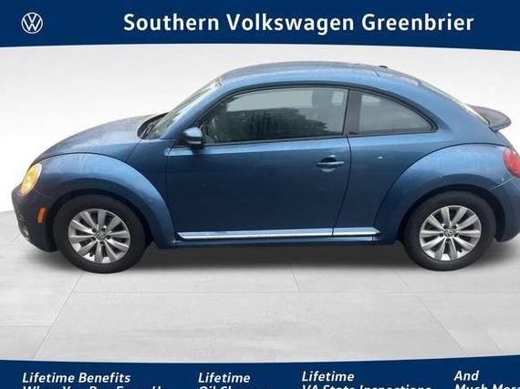 VOLKSWAGEN BEETLE 2019 3VWFD7AT0KM708794 image VOLKSWAGEN BEETLE 2019 3VWFD7AT0KM708794 image