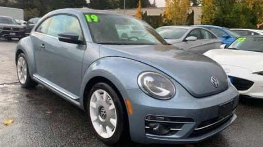 VOLKSWAGEN BEETLE 2019 3VWFD7ATXKM703893 image