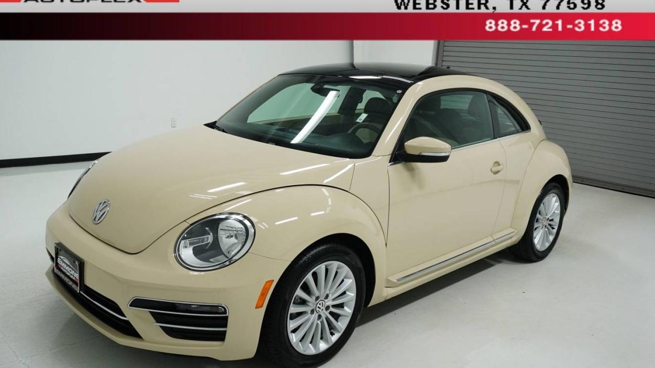 VOLKSWAGEN BEETLE 2019 3VWFD7AT0KM705541 image