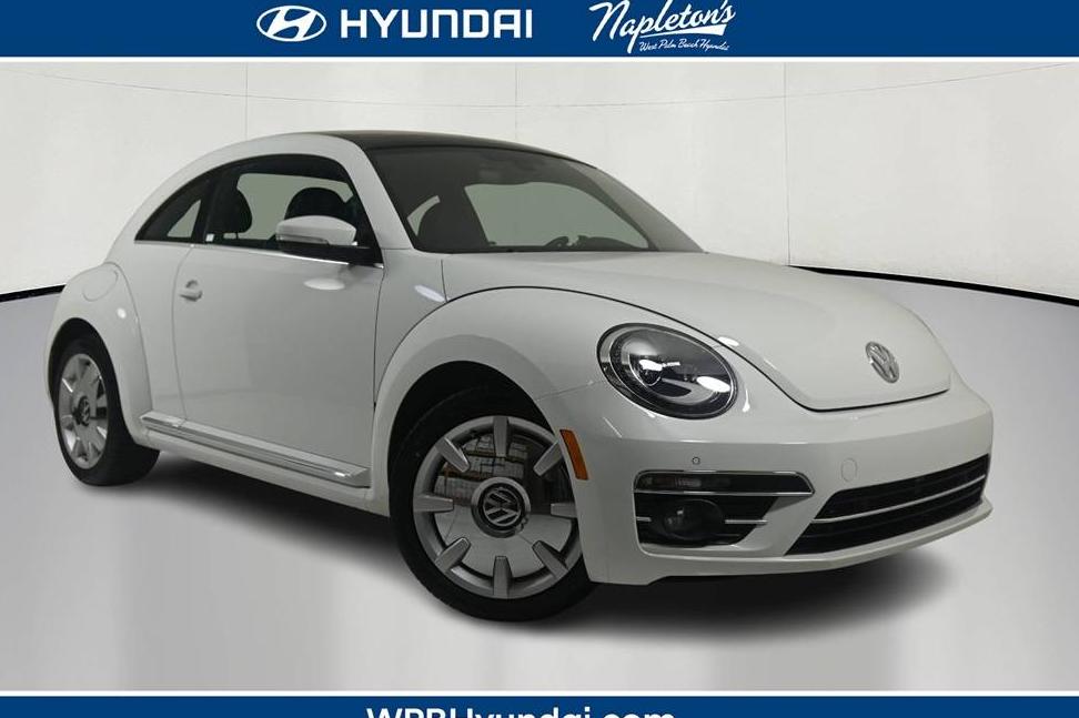 VOLKSWAGEN BEETLE 2019 3VWJD7AT6KM715131 image