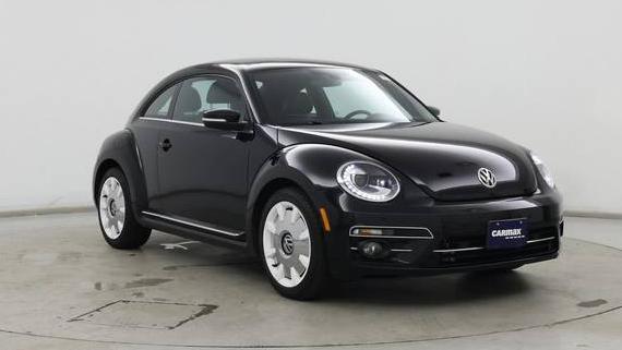 VOLKSWAGEN BEETLE 2019 3VWFD7AT5KM703218 image