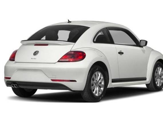 VOLKSWAGEN BEETLE 2018 3VWFD7AT3JM713440 image