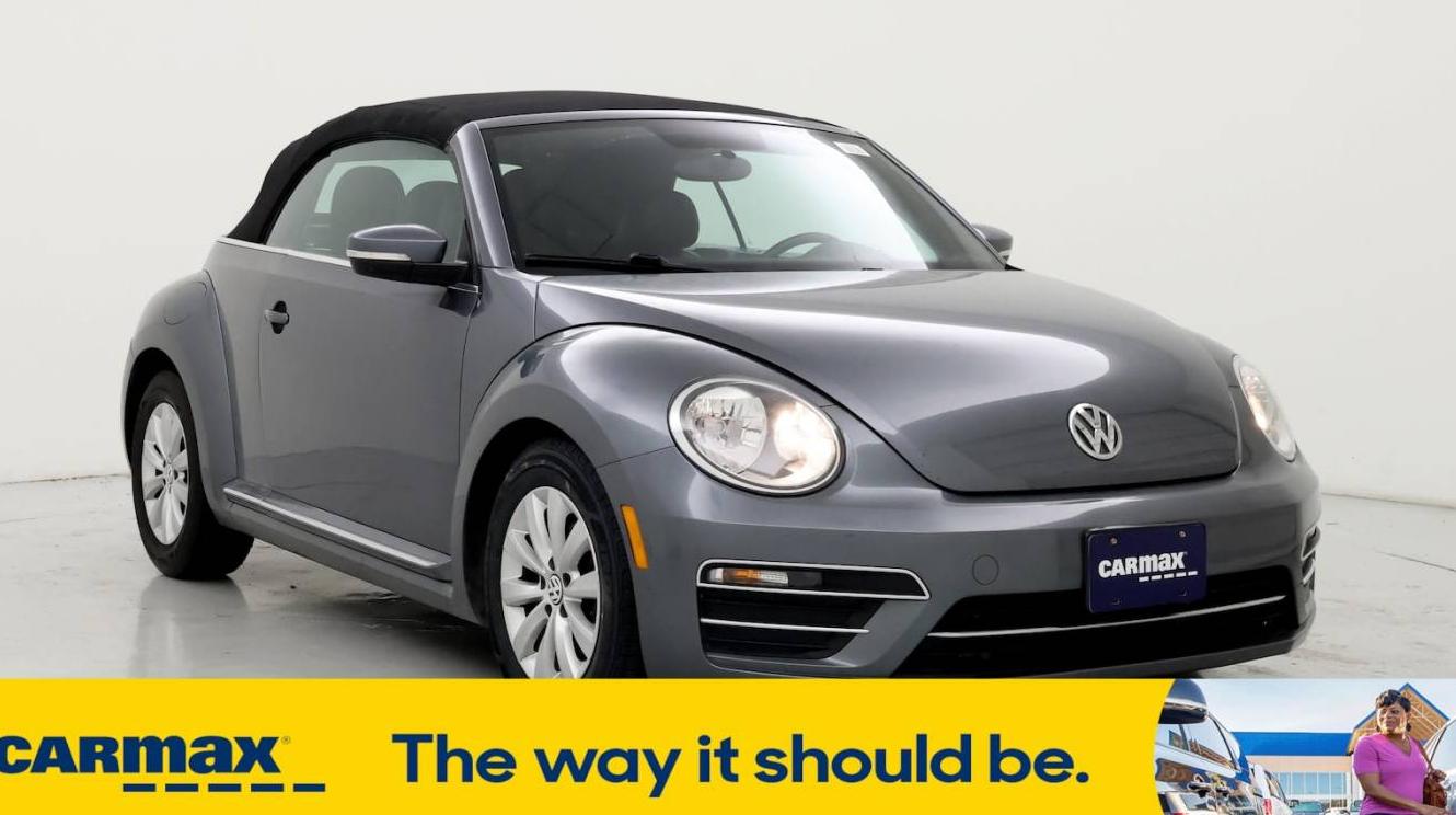 VOLKSWAGEN BEETLE 2018 3VW5DAAT2JM515246 image