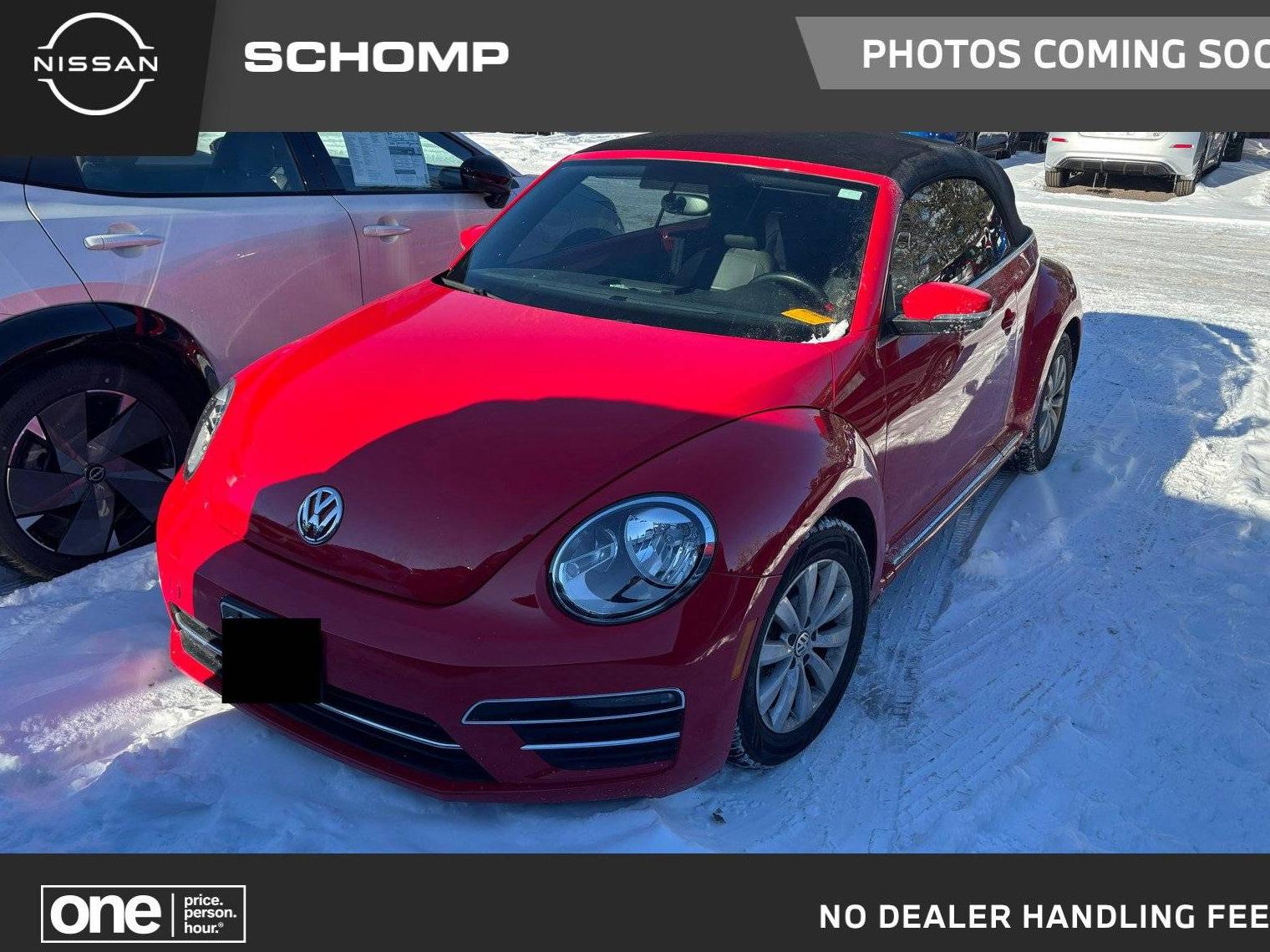 VOLKSWAGEN BEETLE 2018 3VW5DAATXJM516127 image