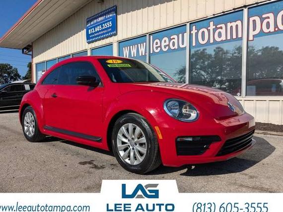 VOLKSWAGEN BEETLE 2018 3VWFD7AT1JM714909 image