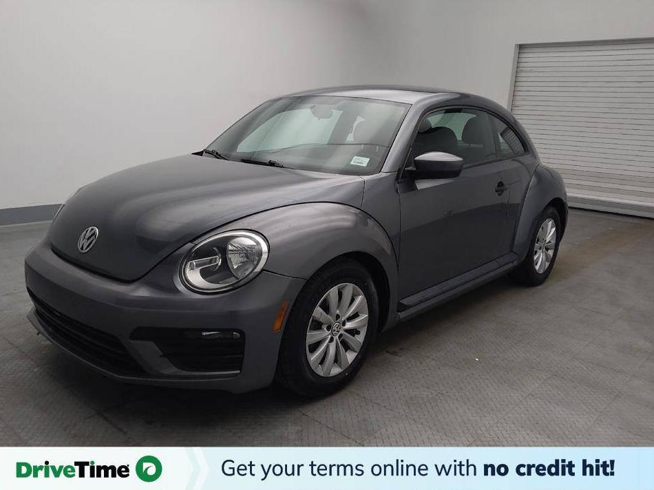 VOLKSWAGEN BEETLE 2018 3VWFD7AT7JM707351 image