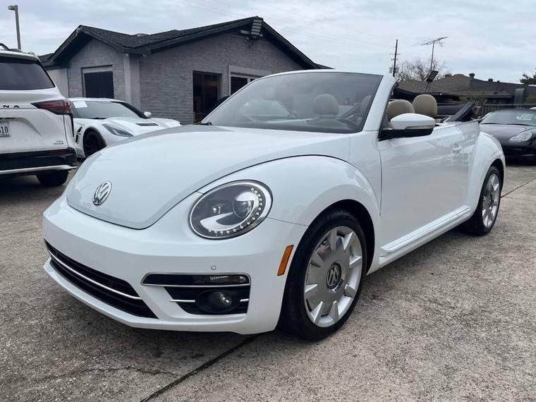 VOLKSWAGEN BEETLE 2018 3VW5DAATXJM505970 image