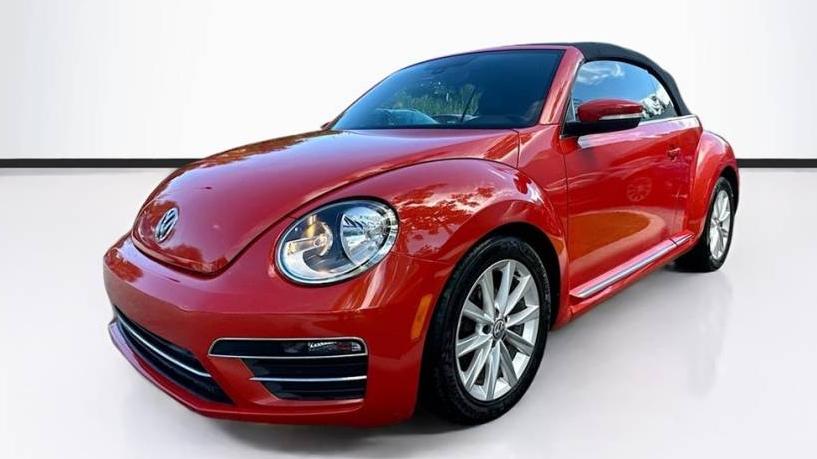 VOLKSWAGEN BEETLE 2018 3VW5DAAT3JM506877 image